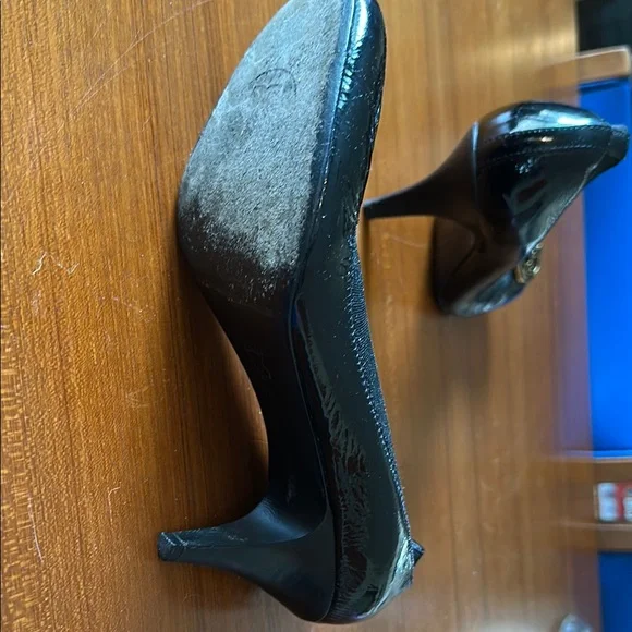 Tory Burch Caroline Pumps, size 9M - Picture 7 of 10